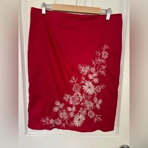 Talbots Red Embroidered Floral Skirt Size 12 Cotton A-Line Knee Length